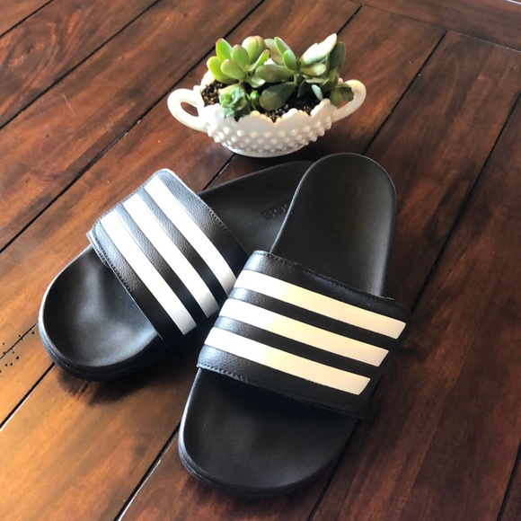 adidas stripe slides